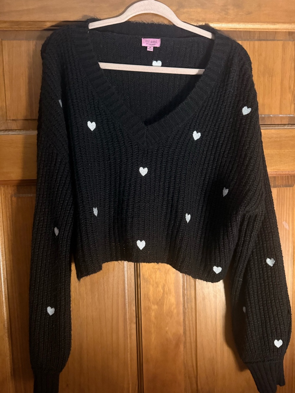 Heart shaped polka dot V‑Neck Cropped Sweater